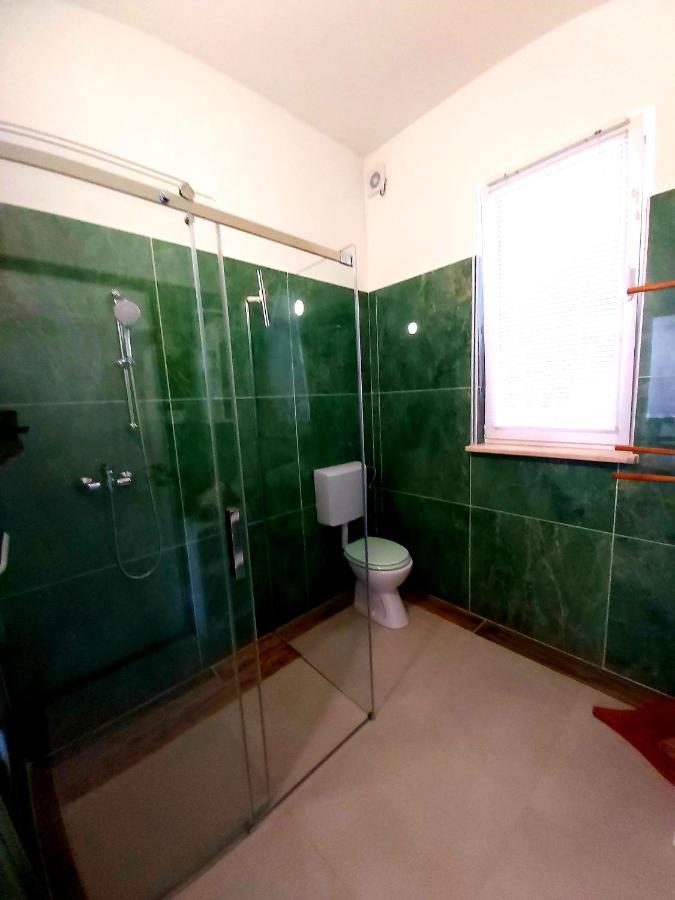 Apartman Brina Appartement Kanfanar Buitenkant foto